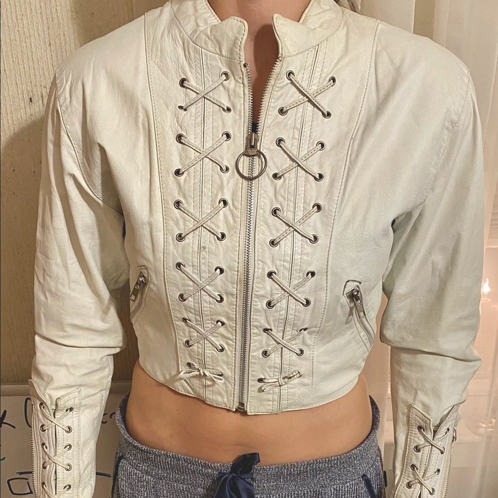 G-lll Leather Fashions leather jacket size small